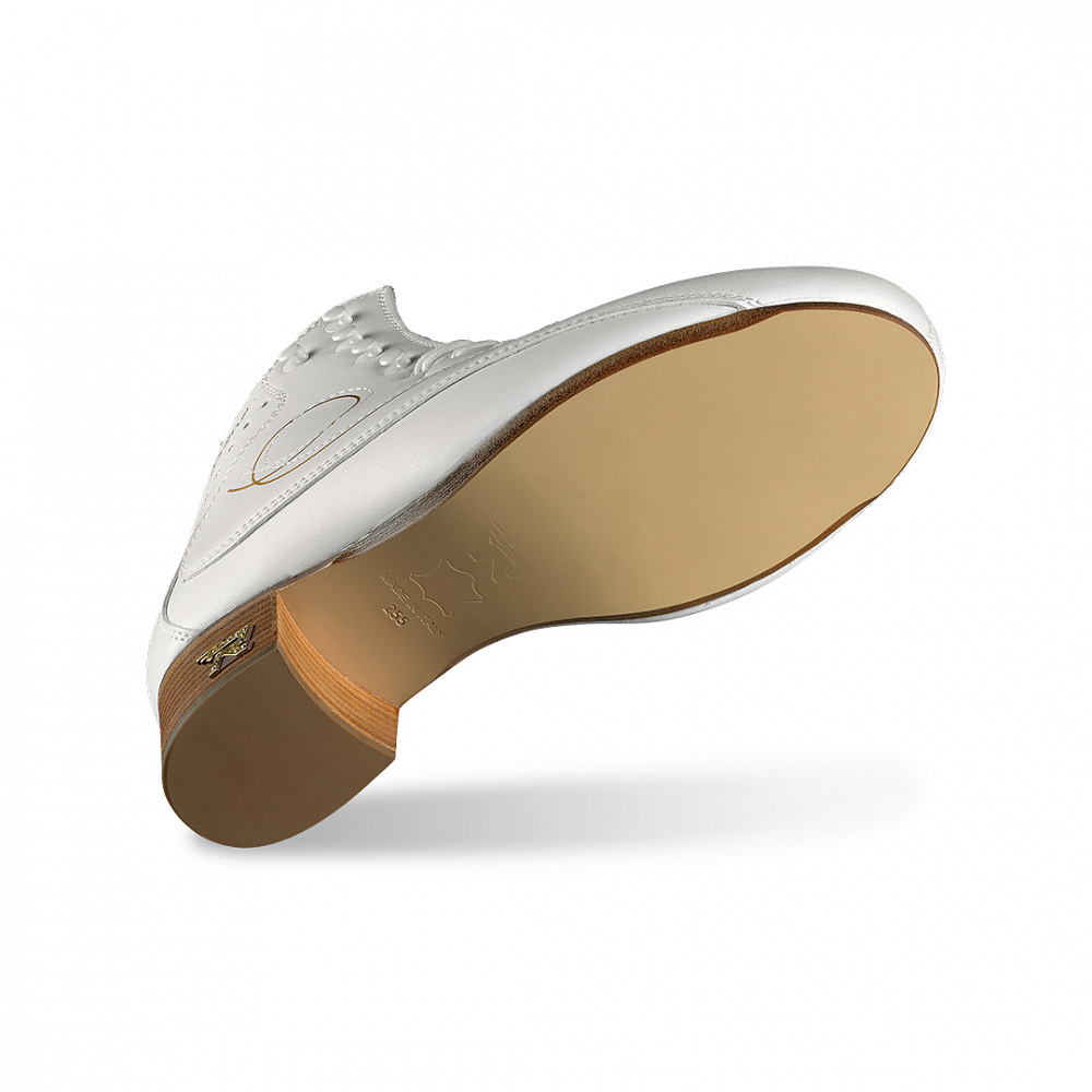 картинка Фигурные ботинки Risport Royal Prime (Белые) от магазина Триксель